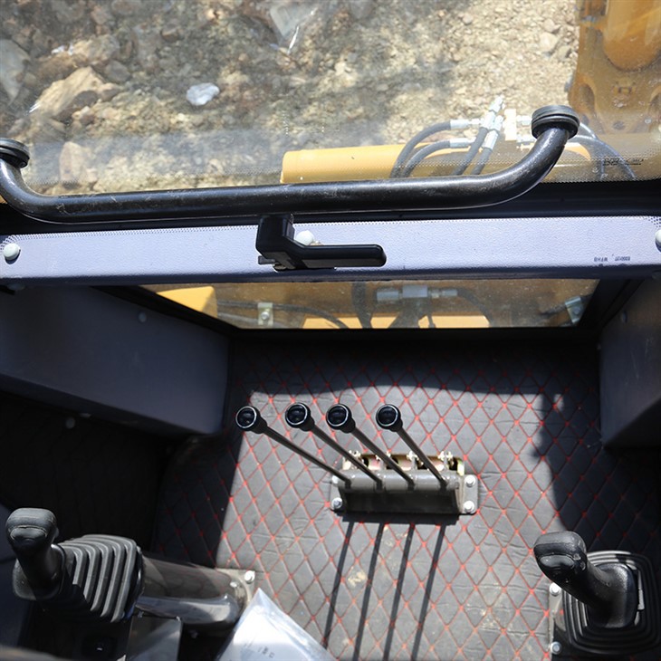 4 Wheel Drive Backhoe Loader